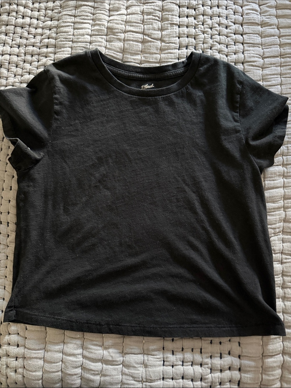 Universal Thread Cropped Tee in Black Size Medium